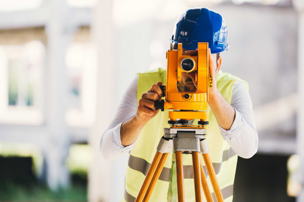 Mediciones Topográficas · Topógrafos Servicios Topográficos y Geomáticos La Salzadella